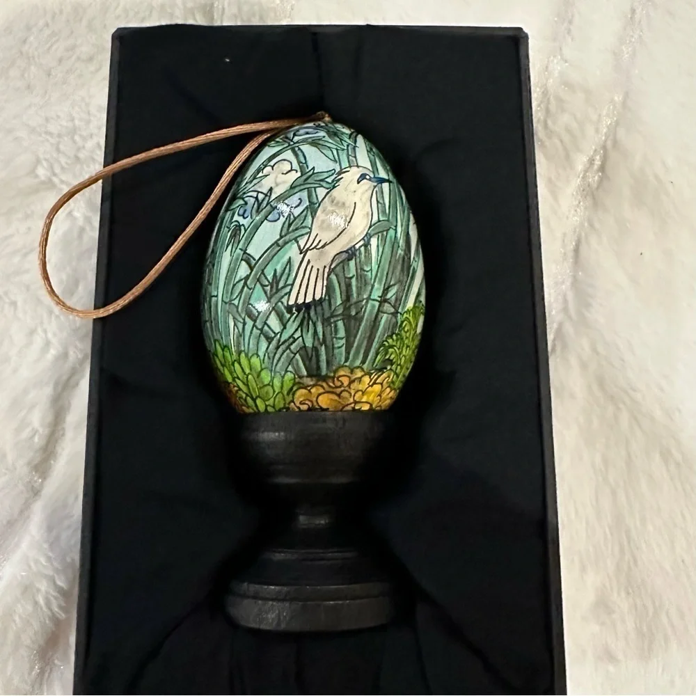 🎄John Hardy Hand Painted Wooden Egg Stand Or Hang. New